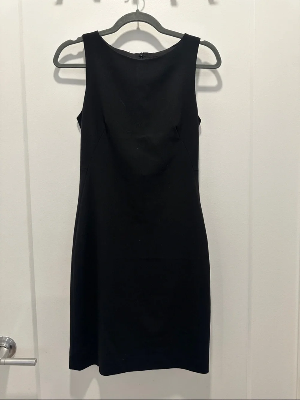 Theory Betty 2 Urban Black Virgin Wool Dress Size 0